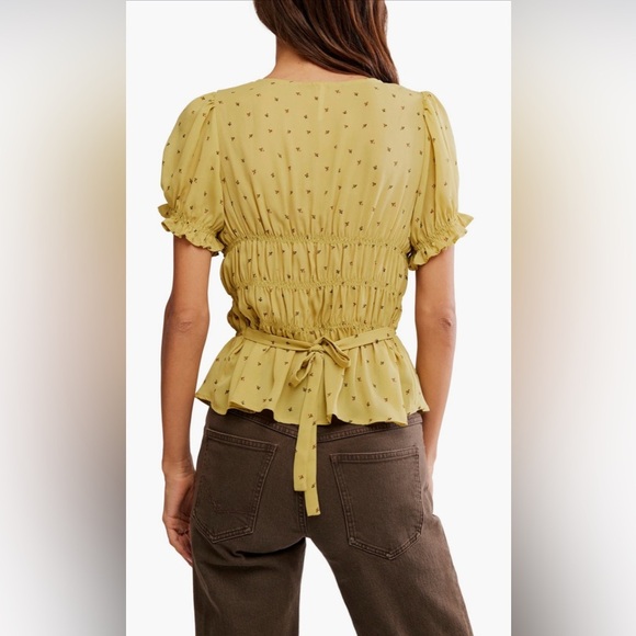 Adore you Blouse NWOT crushed rosemary combo - Picture 2 of 2